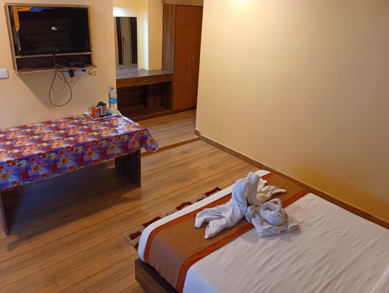 Royal Villa Beach Resort Govind Nagar Exterior foto